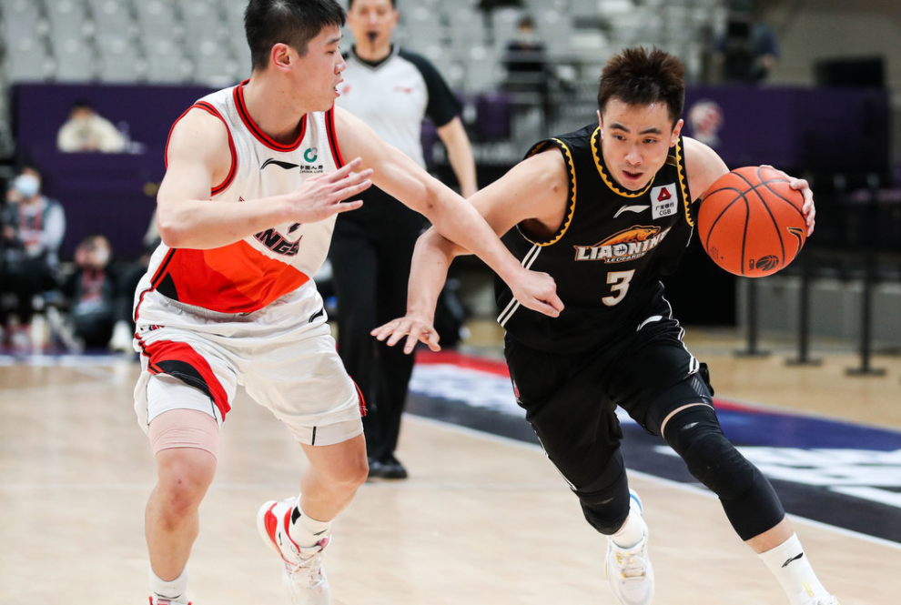 kaiyun官网中国-中超赛程吃紧，辽宁本钢今晚遗憾出局，质疑声仍在，身体对抗强度拉满-kaiyun官网中国