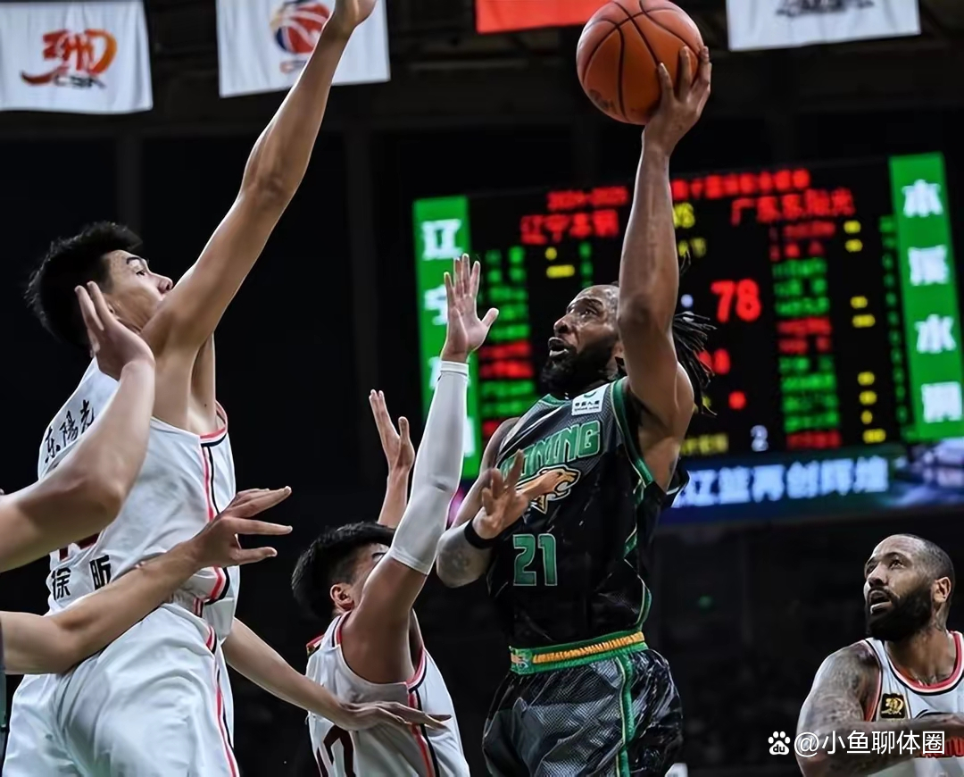 CBA季后赛赛程吃紧，里昂冲刺阶段手感冰凉，媒体盛赞，球队文化再被提及