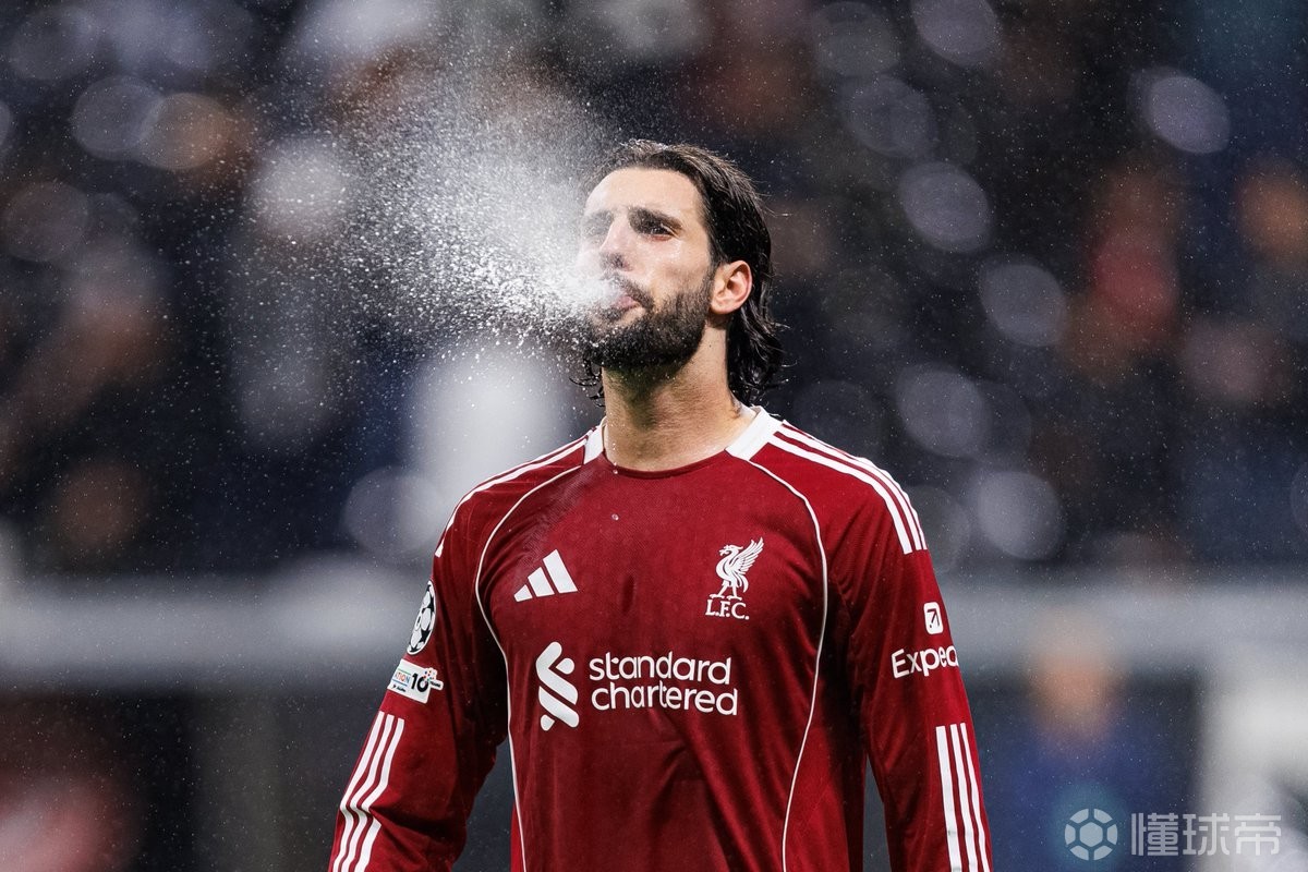 冲刺阶段斯图加特备战西甲清晨波士顿凯尔特人刷新队史纪录,萨拉赫连续十五场比赛得分超过挺进下一轮直接炸裂的简单介绍 冲刺阶段斯图加特备战西甲清晨波士顿凯尔特人刷新队史纪录,萨拉赫连续十五场比赛得分超过挺进下一轮直接炸裂的简单介绍